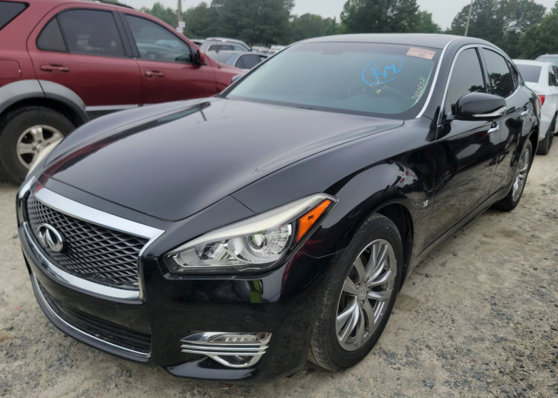 Used 2016 INFINITI Q70 3.7