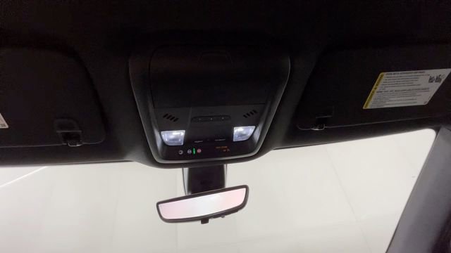 Used 2022 Buick Enclave Essence w/ Sport Touring Edition FWD image 35