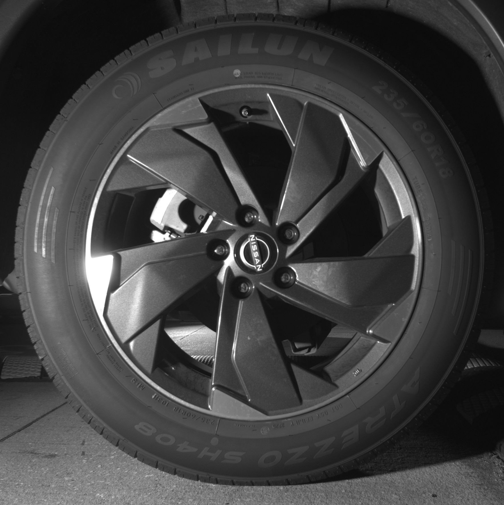 Used 2025 Nissan Rogue SV AWD/4WD image 15
