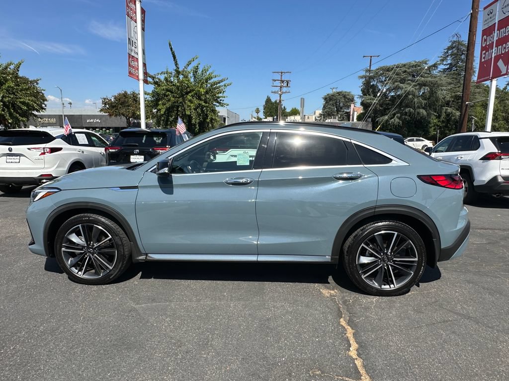 Used 2025 INFINITI QX55 Essential AWD/4WD image 3