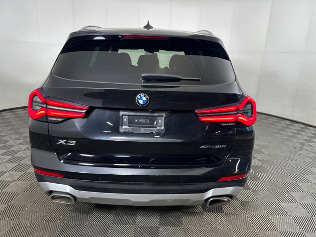 Used 2024 BMW X3 xDrive30i w/ Premium Package image 4