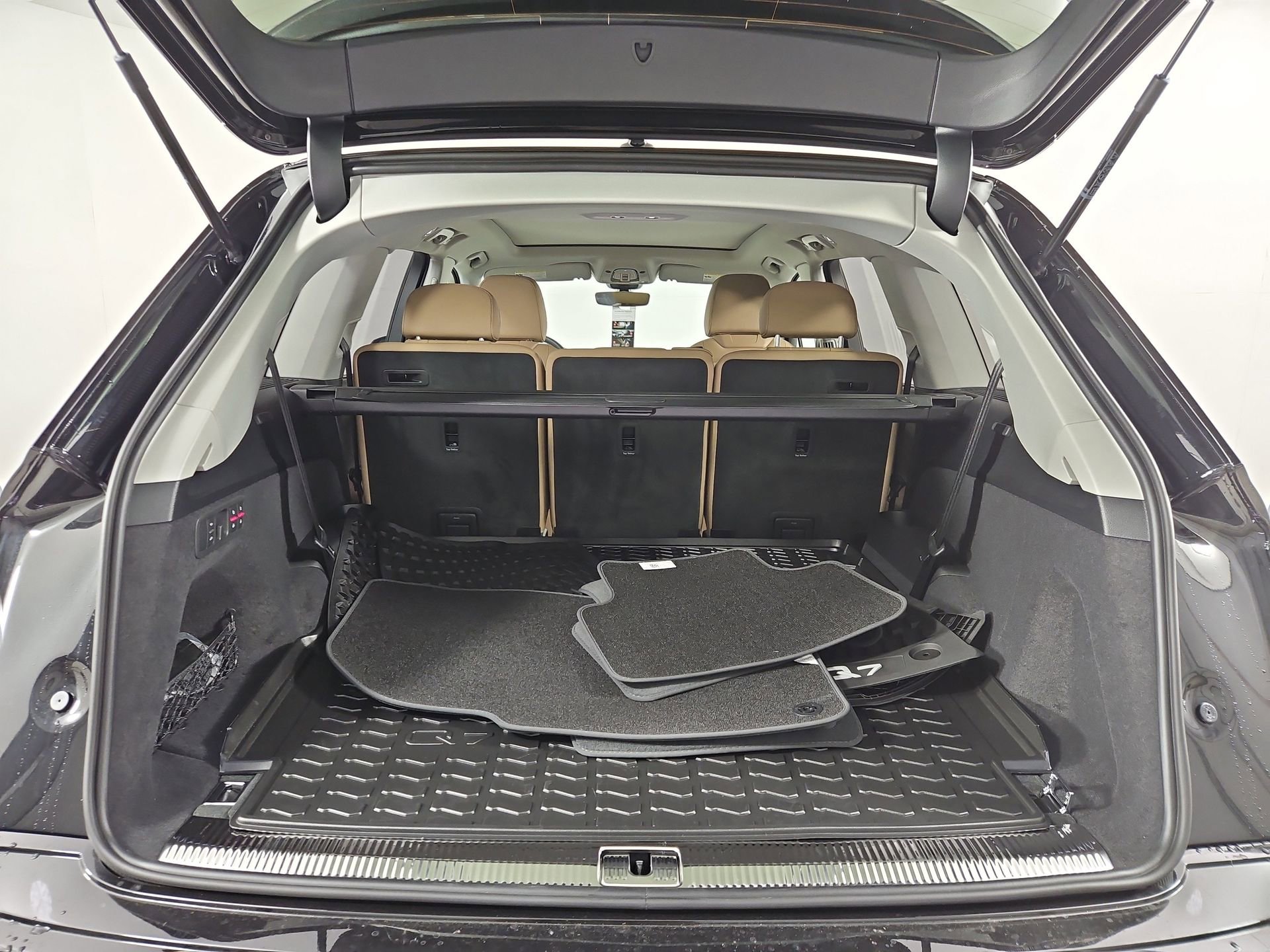 New 2026 Audi Q7 3.0T Premium Plus image 15