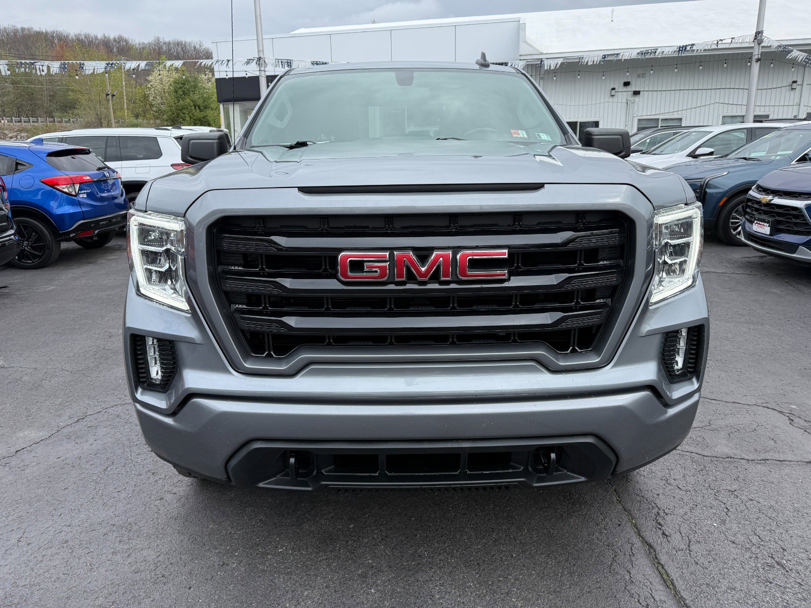 Used 2021 GMC Sierra 1500 Elevation w/ X31 Off-Road Package AWD/4WD image 8