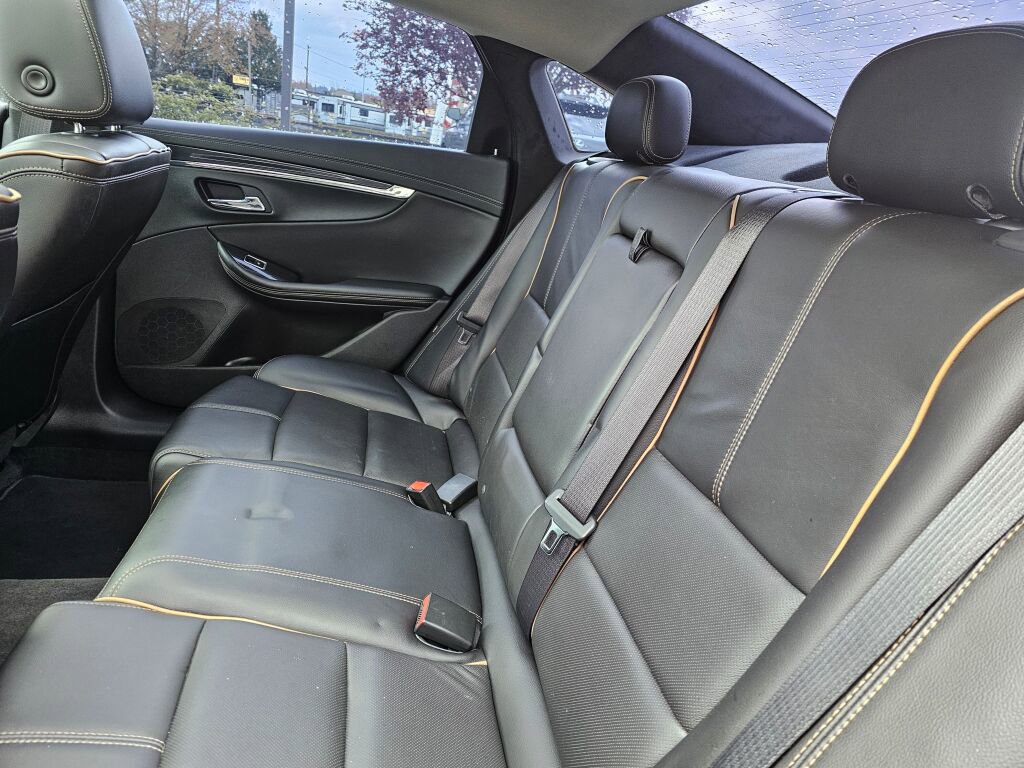 Used 2016 Chevrolet Impala LTZ w/ Enhanced Convenience Package image 22