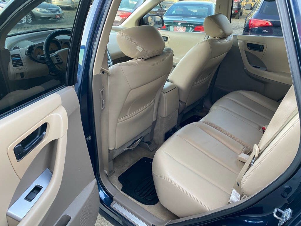 Used 2004 Nissan Murano SE w/ (TRG) Se Touring Pkg image 9