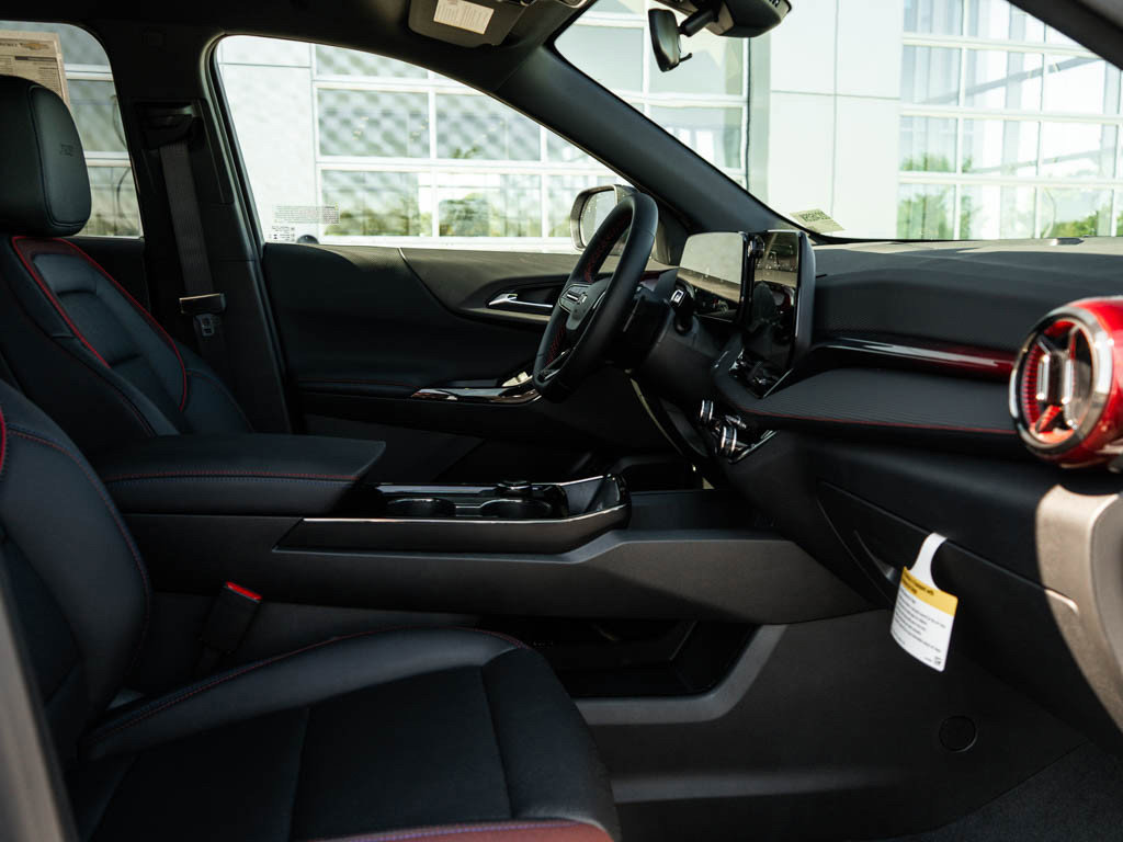 New 2026 Chevrolet Equinox RS w/ Convenience Package III image 11