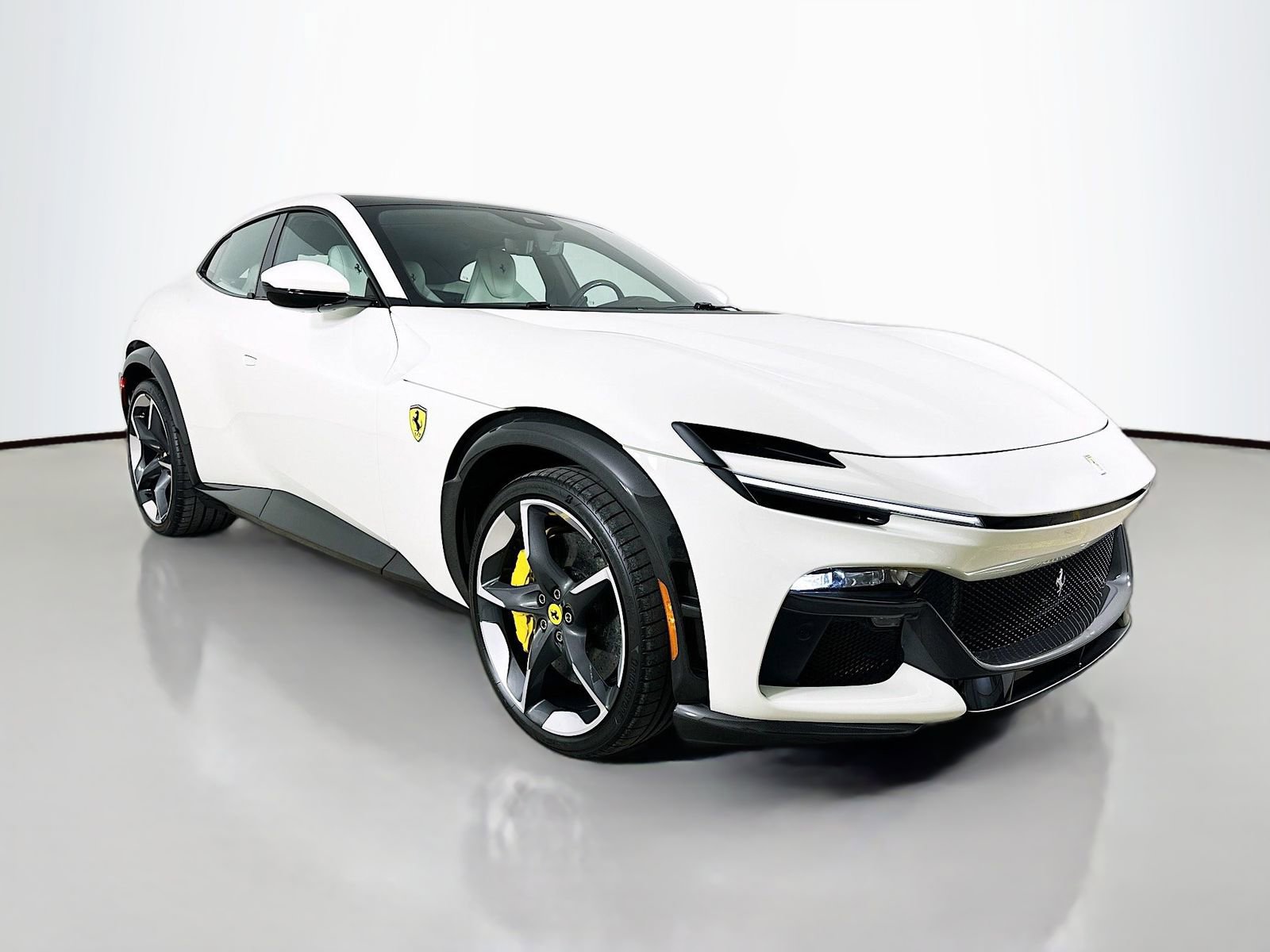Used 2025 Ferrari Purosangue AWD/4WD image 3