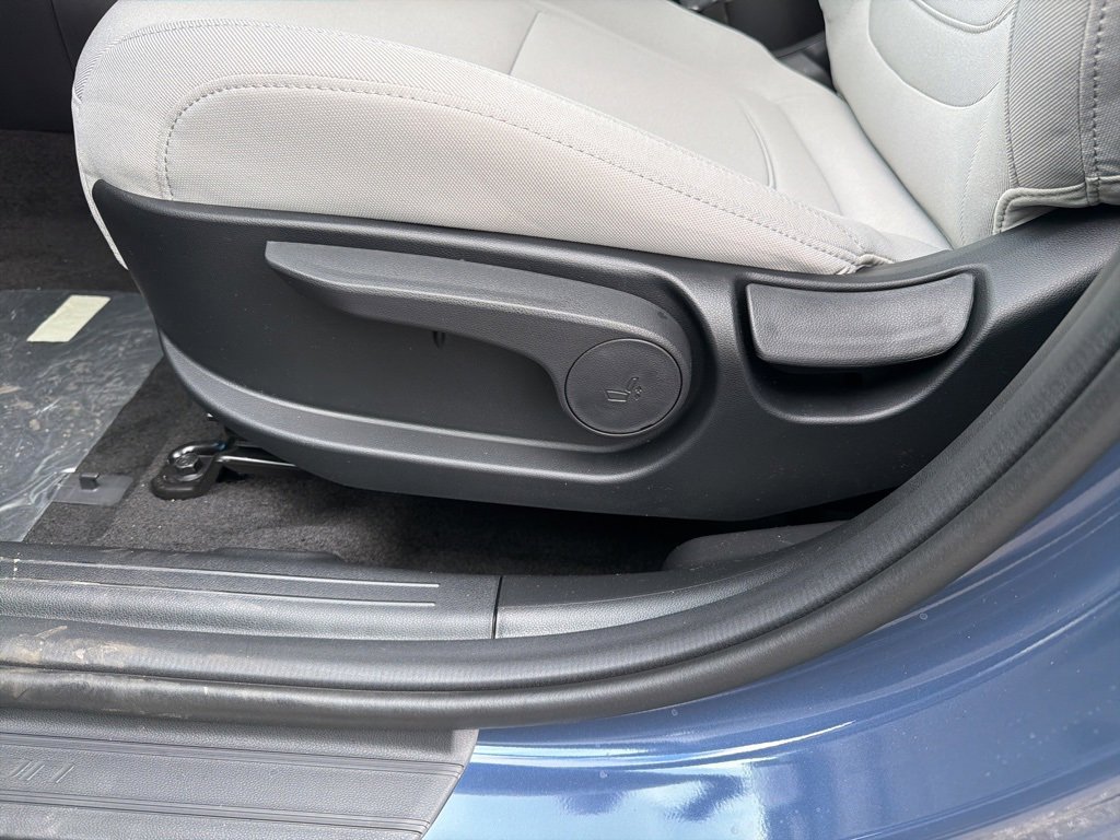 New 2026 Hyundai Tucson SE image 13