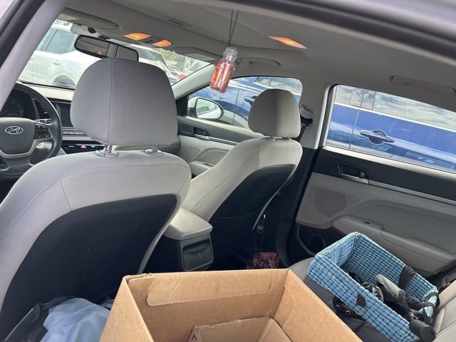 Used 2018 Hyundai Elantra Value Edition FWD image 17