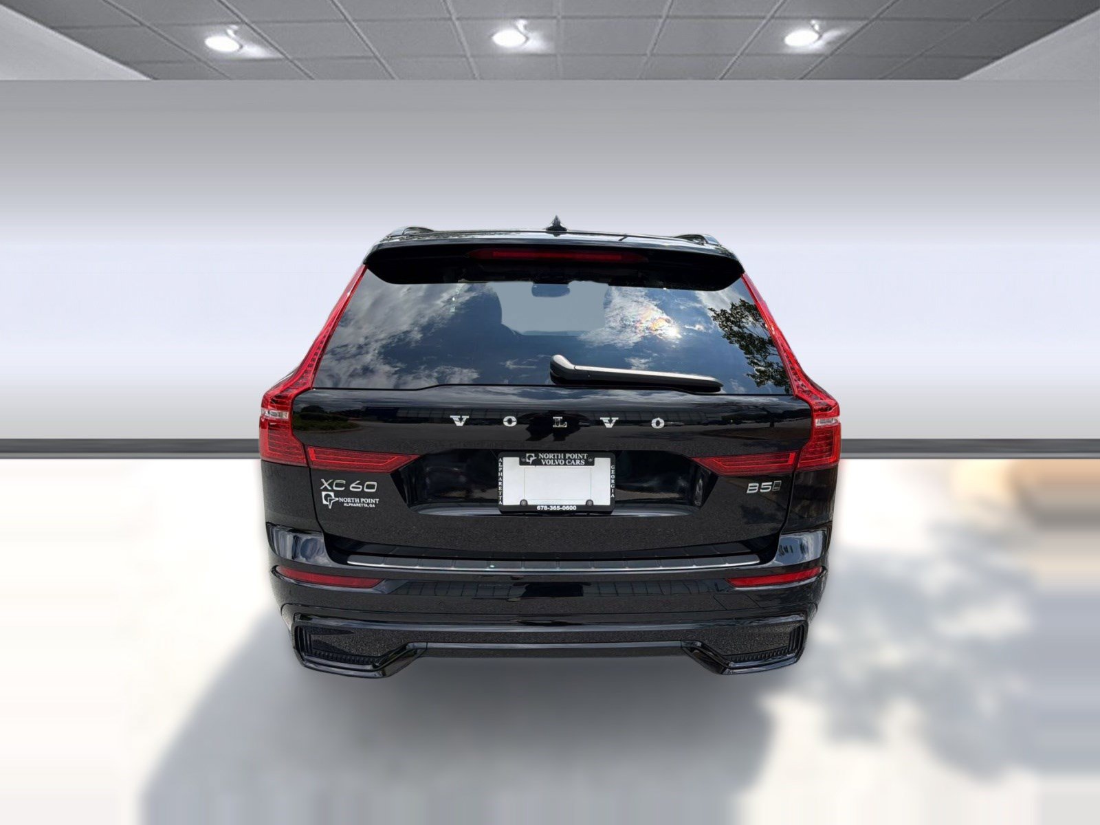 Certified 2024 Volvo XC60 B5 Ultimate w/ Protection Package Premier AWD/4WD image 10