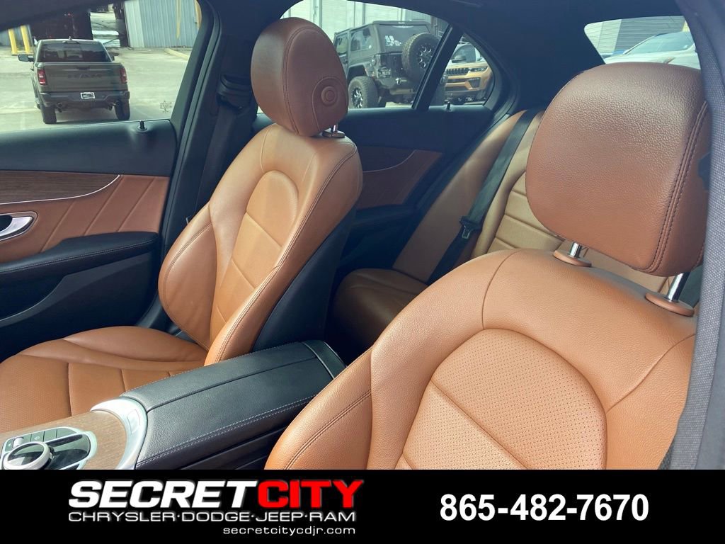 Used 2021 Mercedes-Benz C 300 Sedan image 11