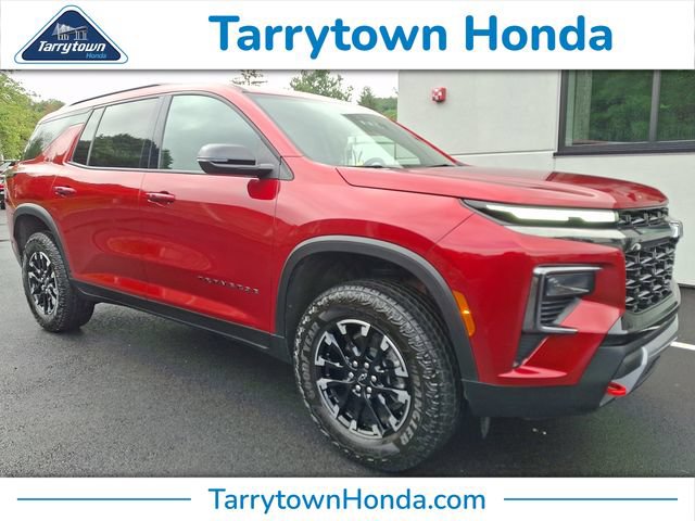 Used 2025 Chevrolet Traverse Z71