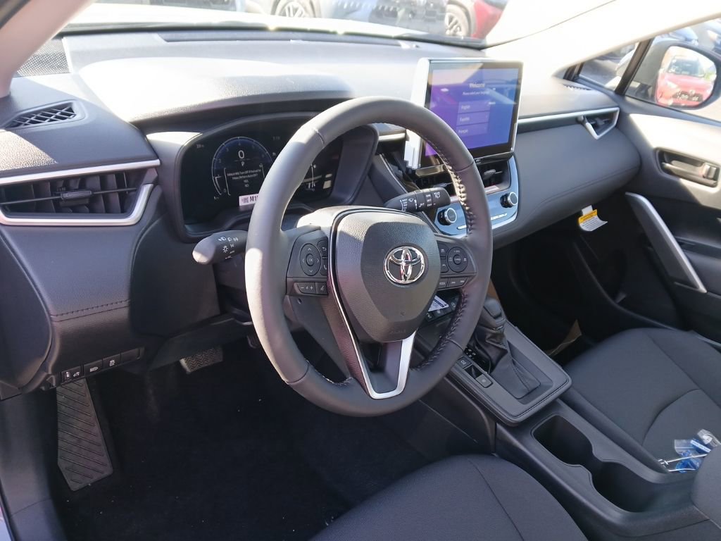New 2026 Toyota Corolla Cross LE image 8