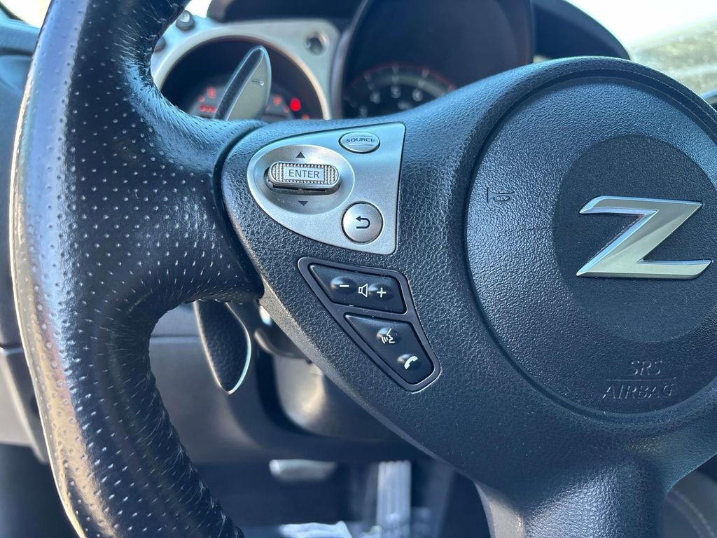 Used 2013 Nissan 370Z Touring w/ Sport Pkg image 15