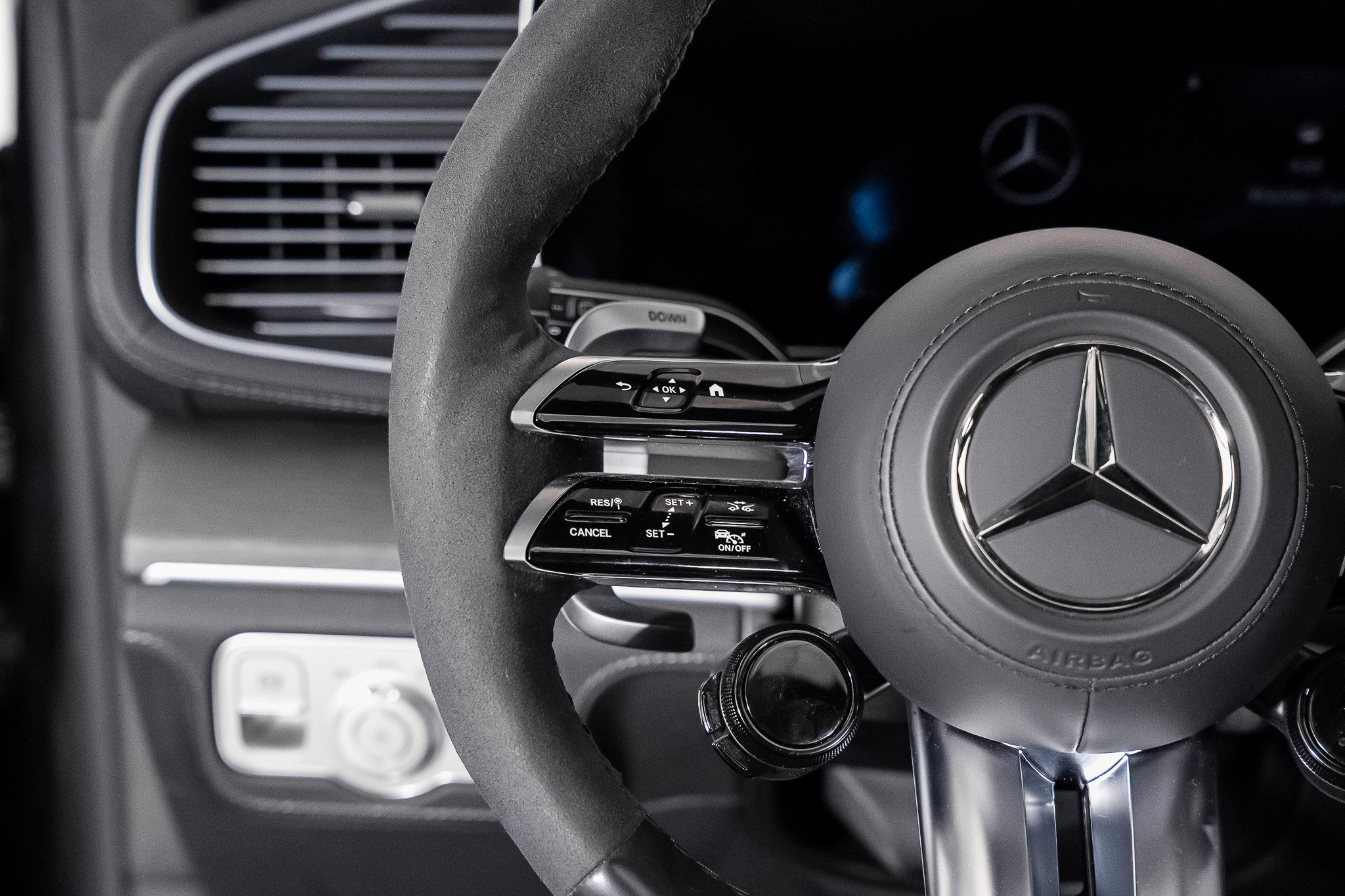 Used 2024 Mercedes-Benz GLE 53 AMG 4MATIC image 47