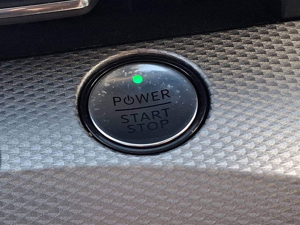 Used 2022 Ford Mustang Mach-E Premium w/ Ice White Appearance Package image 24