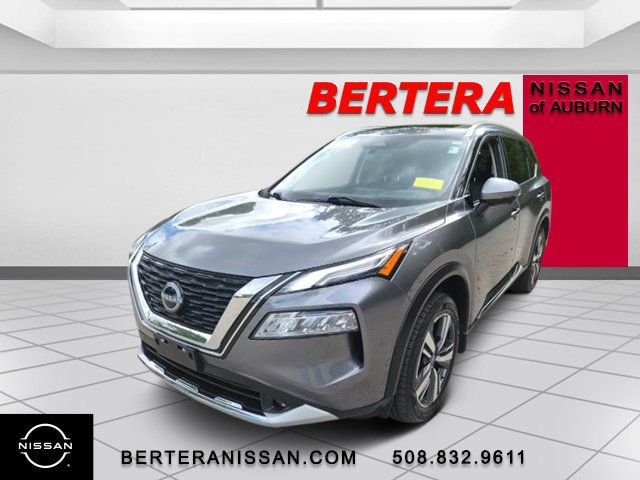 Used 2022 Nissan Rogue Platinum w/ Head-Up Display Package AWD/4WD image 5