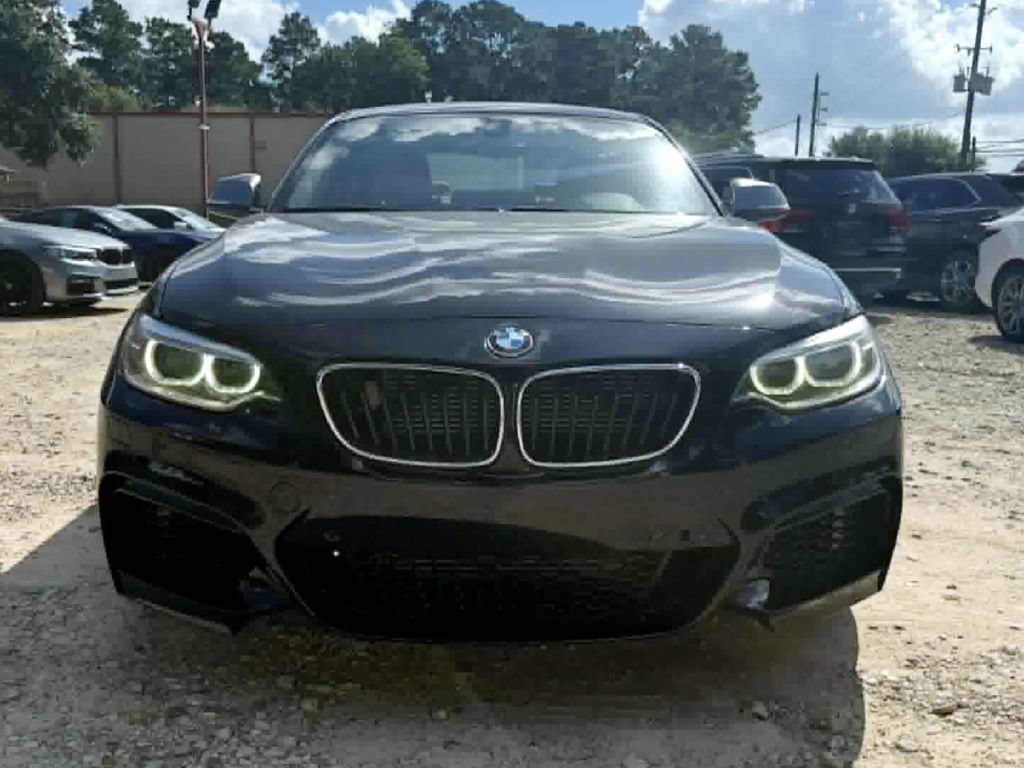 Used 2016 BMW M235i Coupe RWD image 2