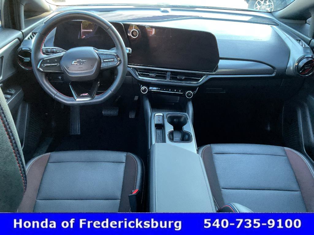Used 2024 Chevrolet Equinox EV RS FWD image 43