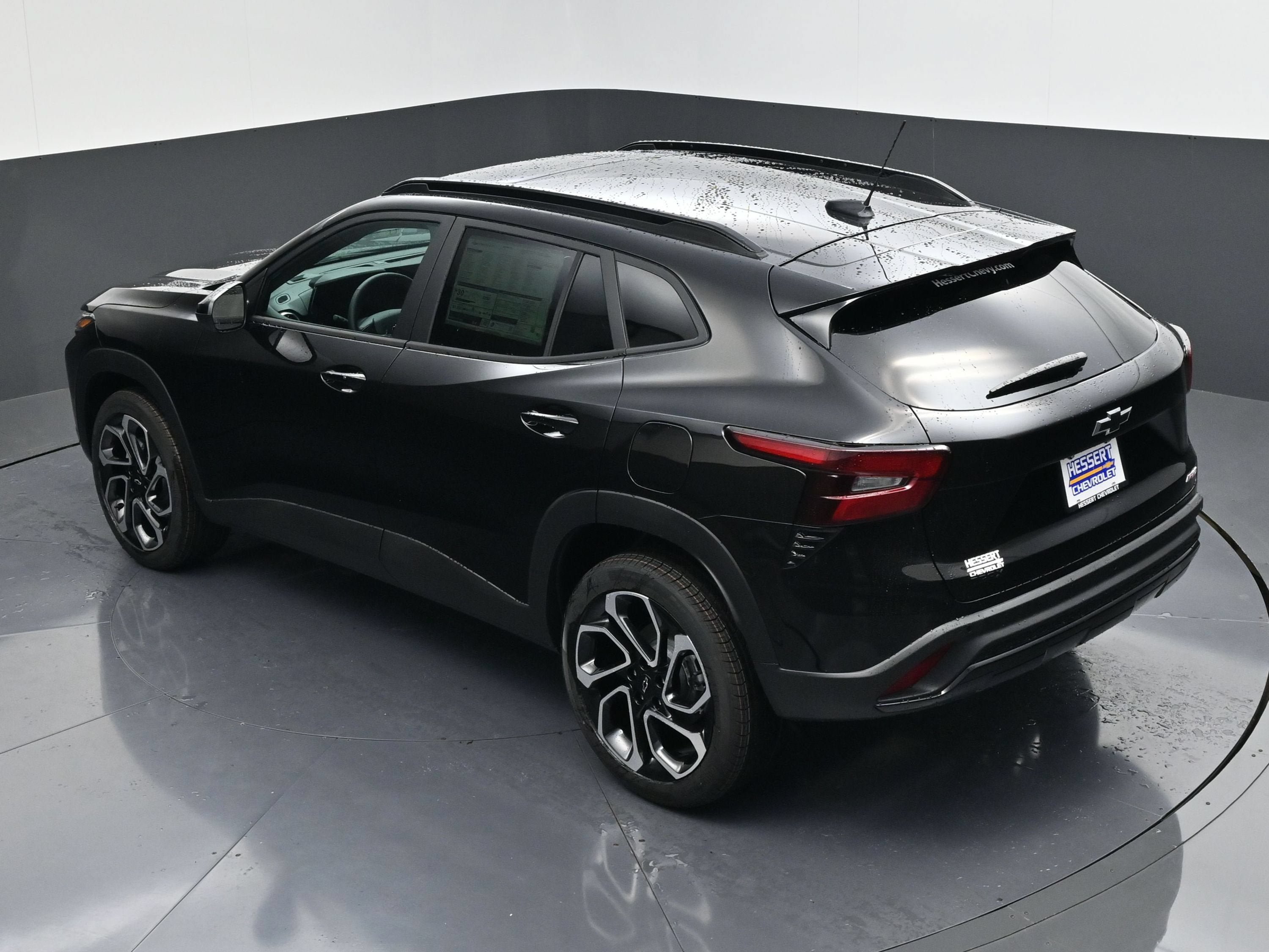 New 2026 Chevrolet Trax RS w/ Sunroof Package FWD image 48