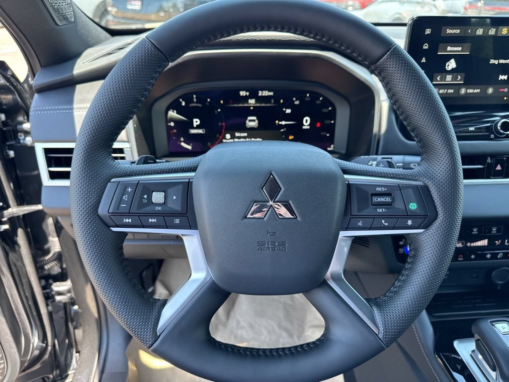 New 2026 Mitsubishi Outlander SEL FWD image 8