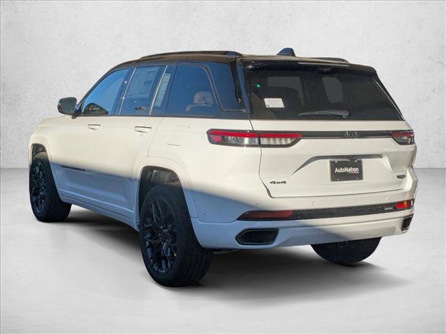New 2025 Jeep Grand Cherokee Summit w/ Adv Protech Group IV image 9