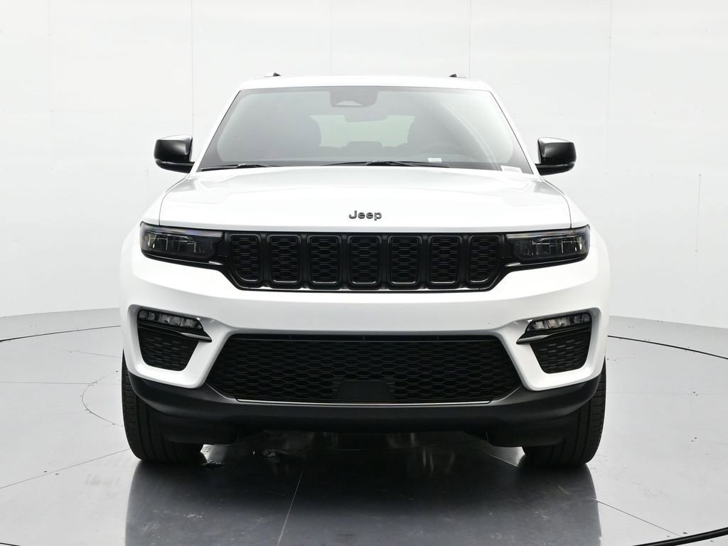 New 2025 Jeep Grand Cherokee Limited w/ Black Appearance Package image 2