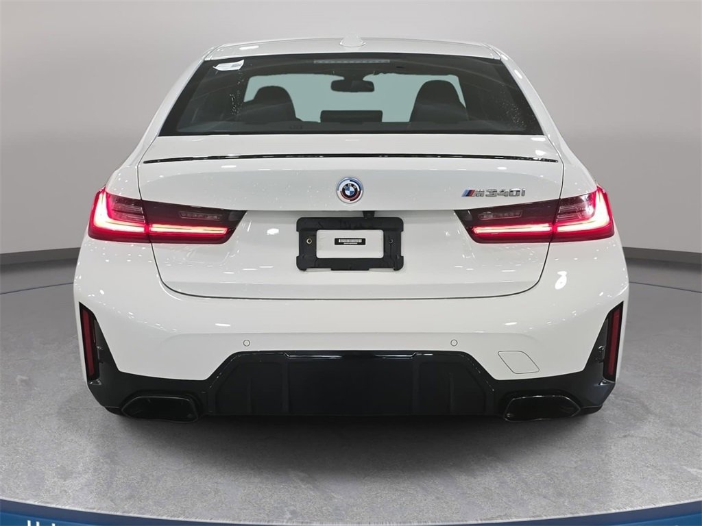 Used 2023 BMW M340i w/ Premium Package image 6