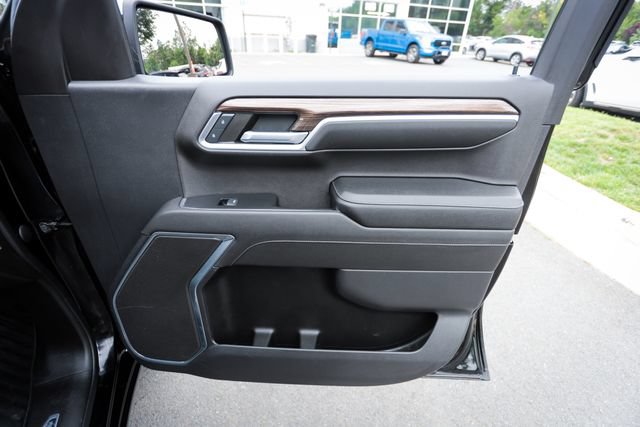Used 2023 Chevrolet Silverado 1500 LT AWD/4WD image 65