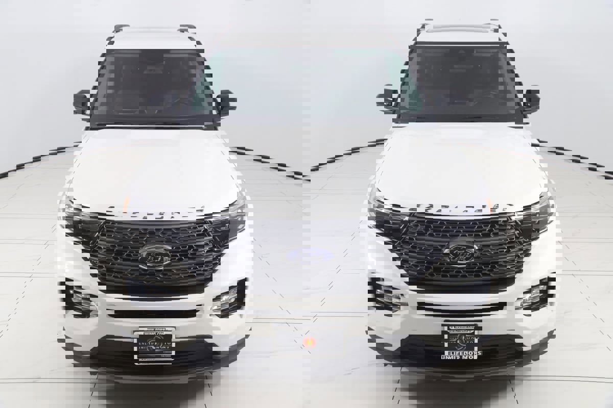 Used 2023 Ford Explorer XLT w/ Equipment Group 202A image 55