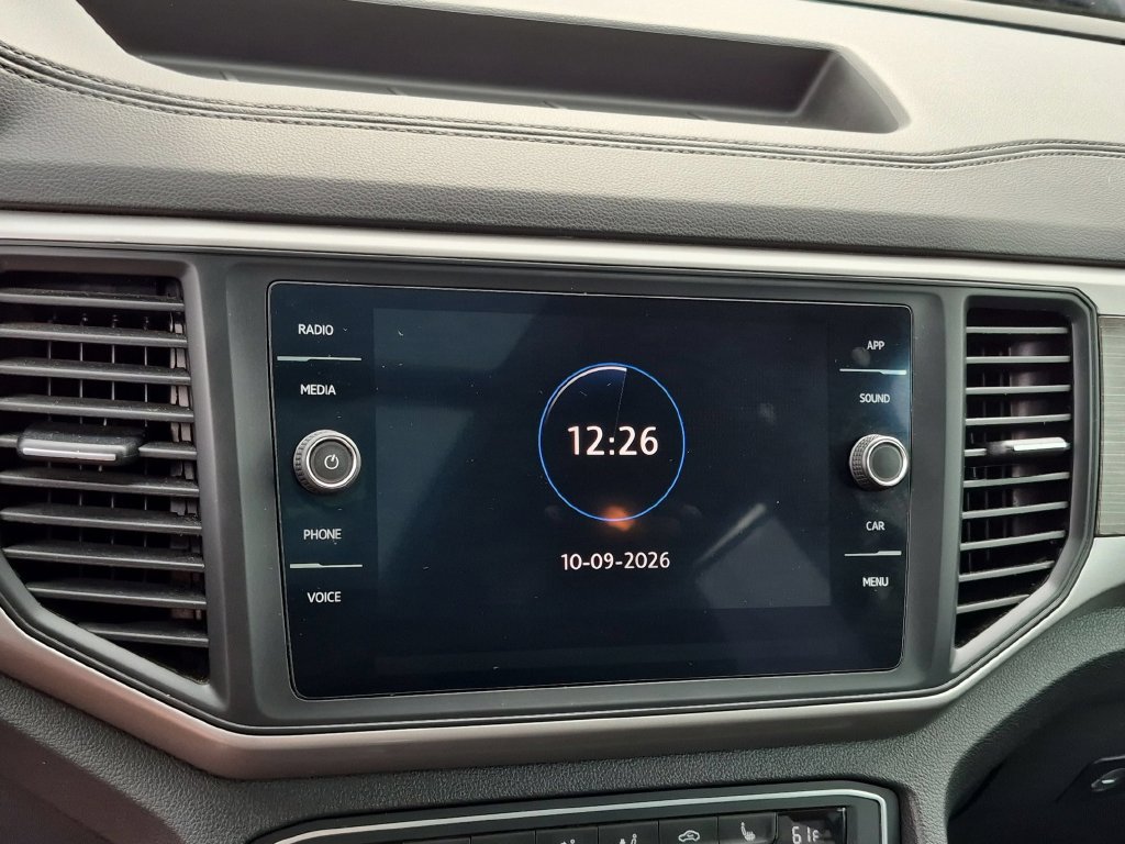 Used 2020 Volkswagen Atlas SE w/ Panoramic Sunroof Package FWD image 18