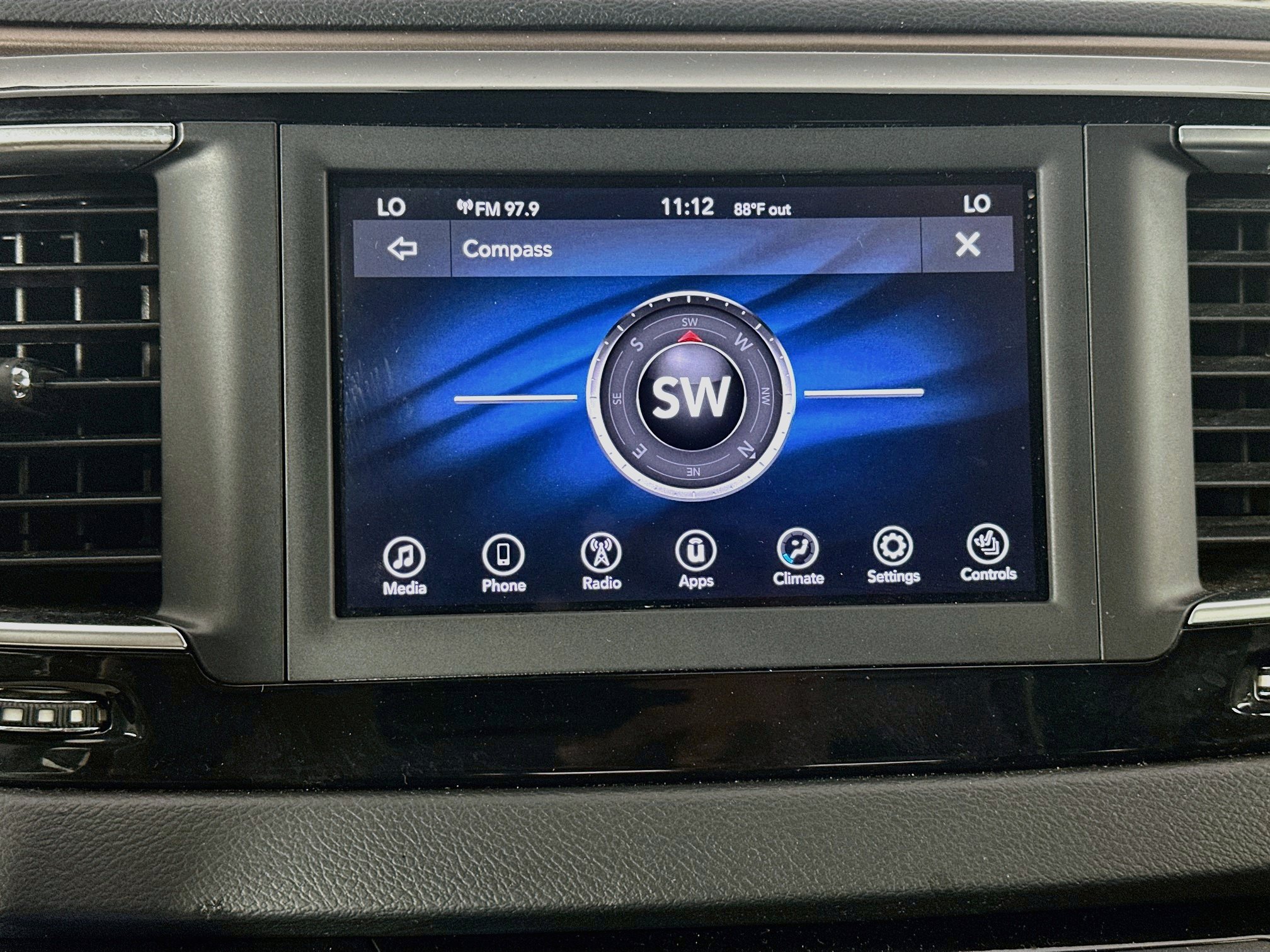 Used 2019 Chrysler Pacifica Touring-L FWD image 22