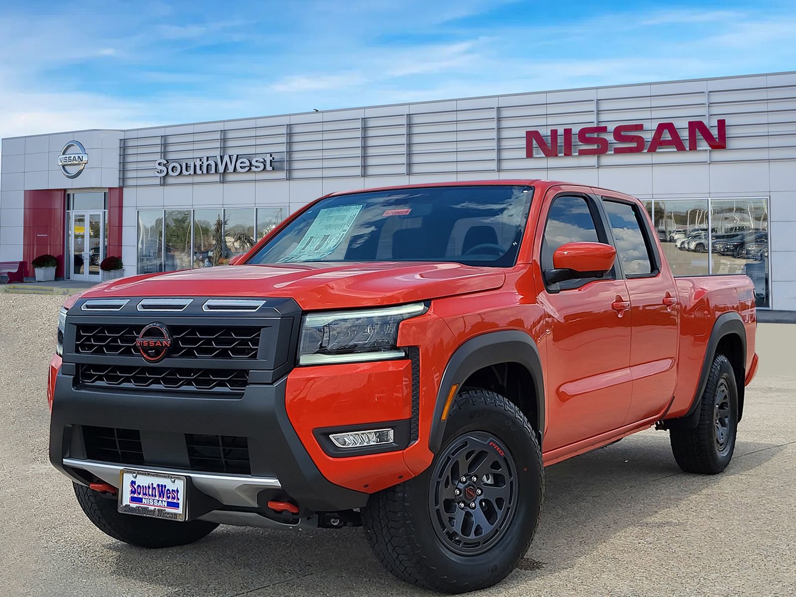 New 2026 Nissan Frontier PRO-4X w/ Pro Premium Package