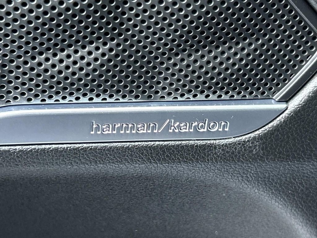 Used 2023 Hyundai Santa Fe Calligraphy image 29