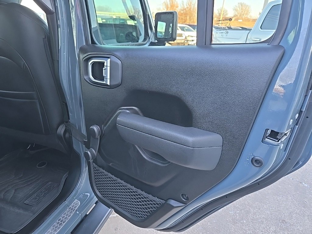 Used 2024 Jeep Wrangler Sport image 84