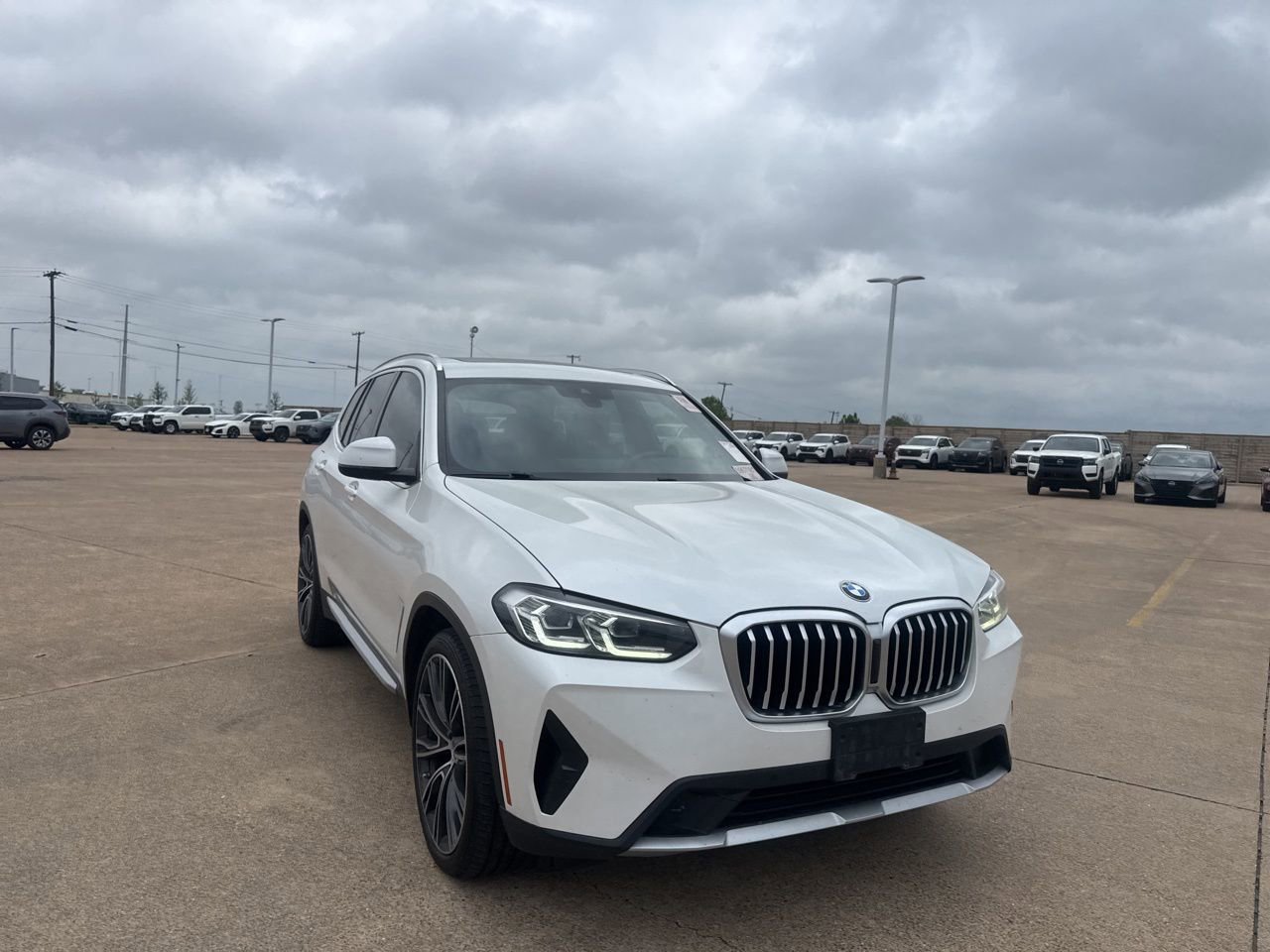 Used 2022 BMW X3 sDrive30i w/ Convenience Package w/ZPA image 2