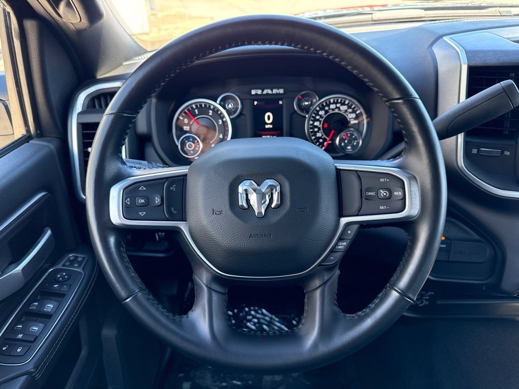 Used 2024 RAM 2500 Big Horn AWD/4WD image 39