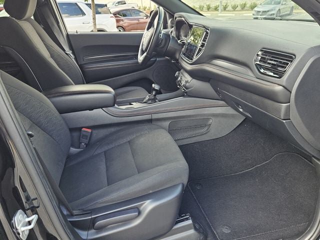 Used 2025 Dodge Durango GT RWD image 17