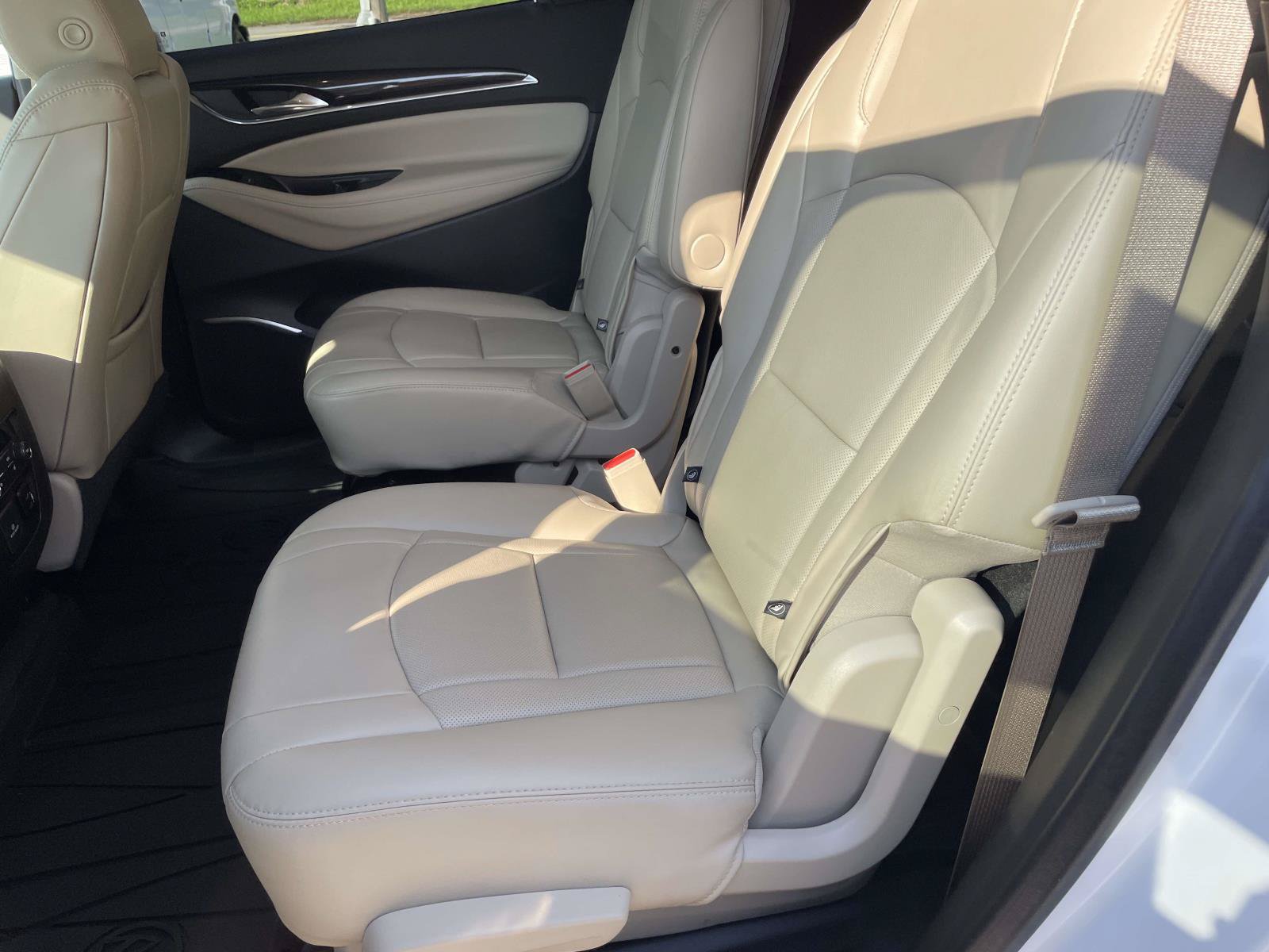 Certified 2018 Buick Enclave Premium w/ Experience Buick Package AWD/4WD image 17