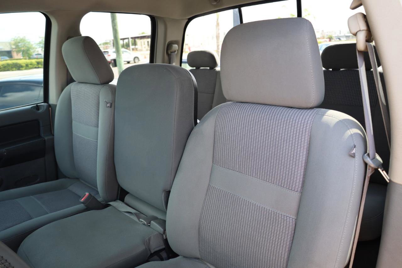 Used 2007 Dodge Ram 2500 Truck SLT AWD/4WD image 7