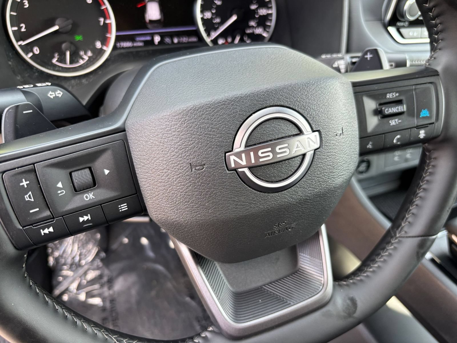 Used 2026 Nissan Rogue SV FWD image 29