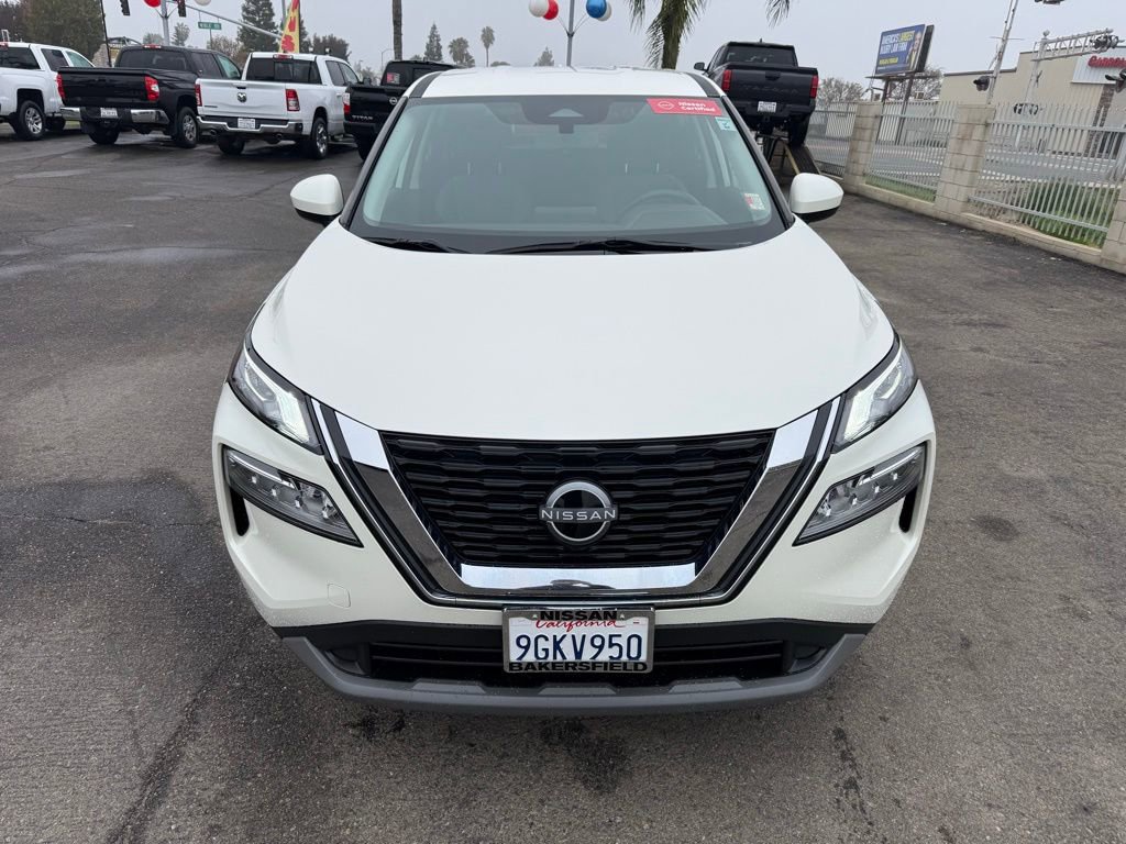 Certified 2023 Nissan Rogue SV image 2