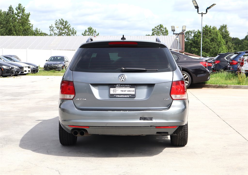 Used 2012 Volkswagen Jetta TDI FWD image 6