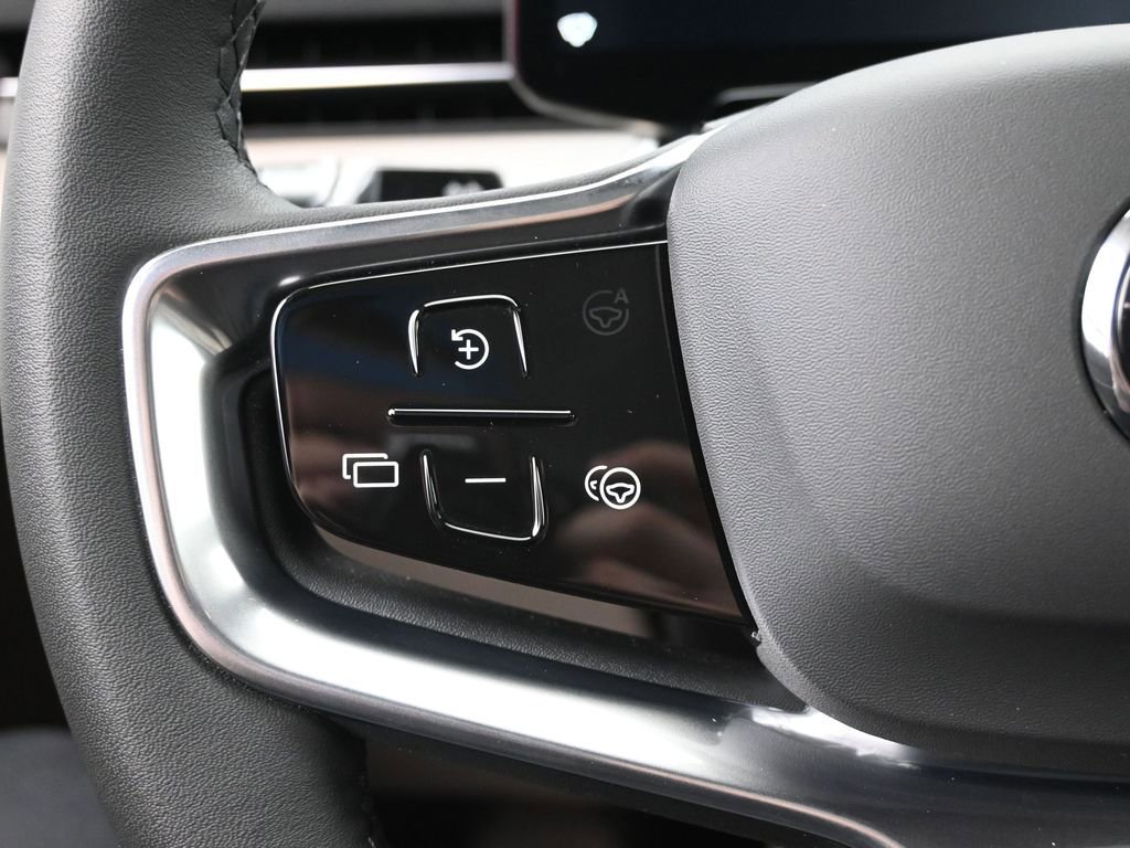 New 2025 Volvo EX90 Ultra image 12