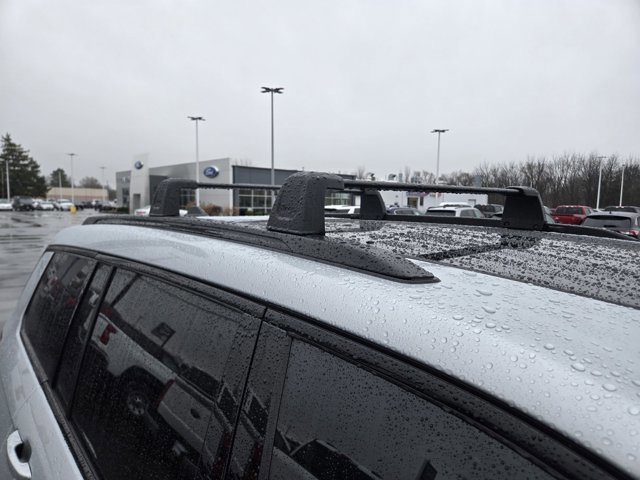 Used 2022 Jeep Grand Cherokee L Limited w/ Black Appearance Package image 43