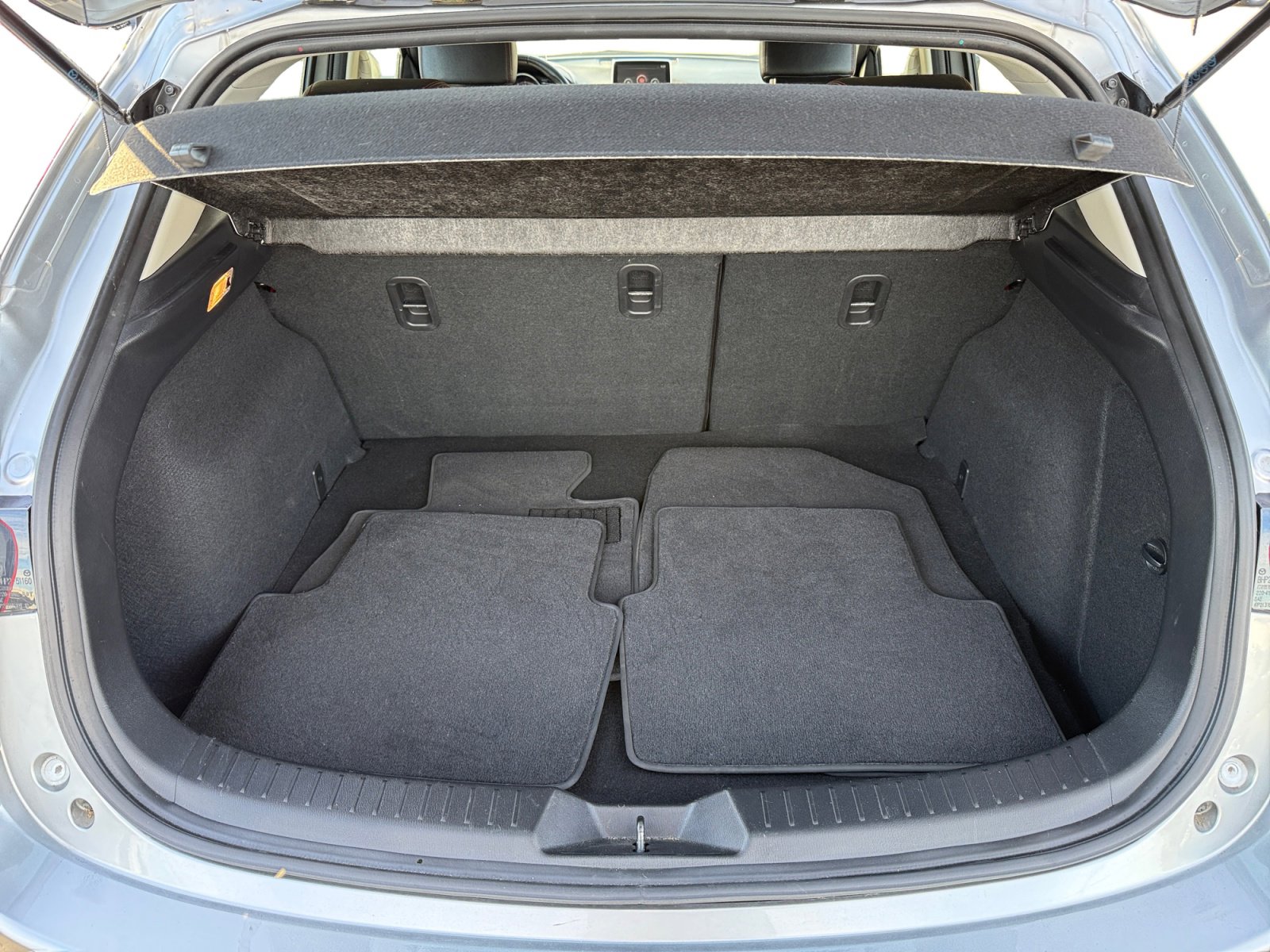 Used 2015 MAZDA MAZDA3 s Grand Touring image 17