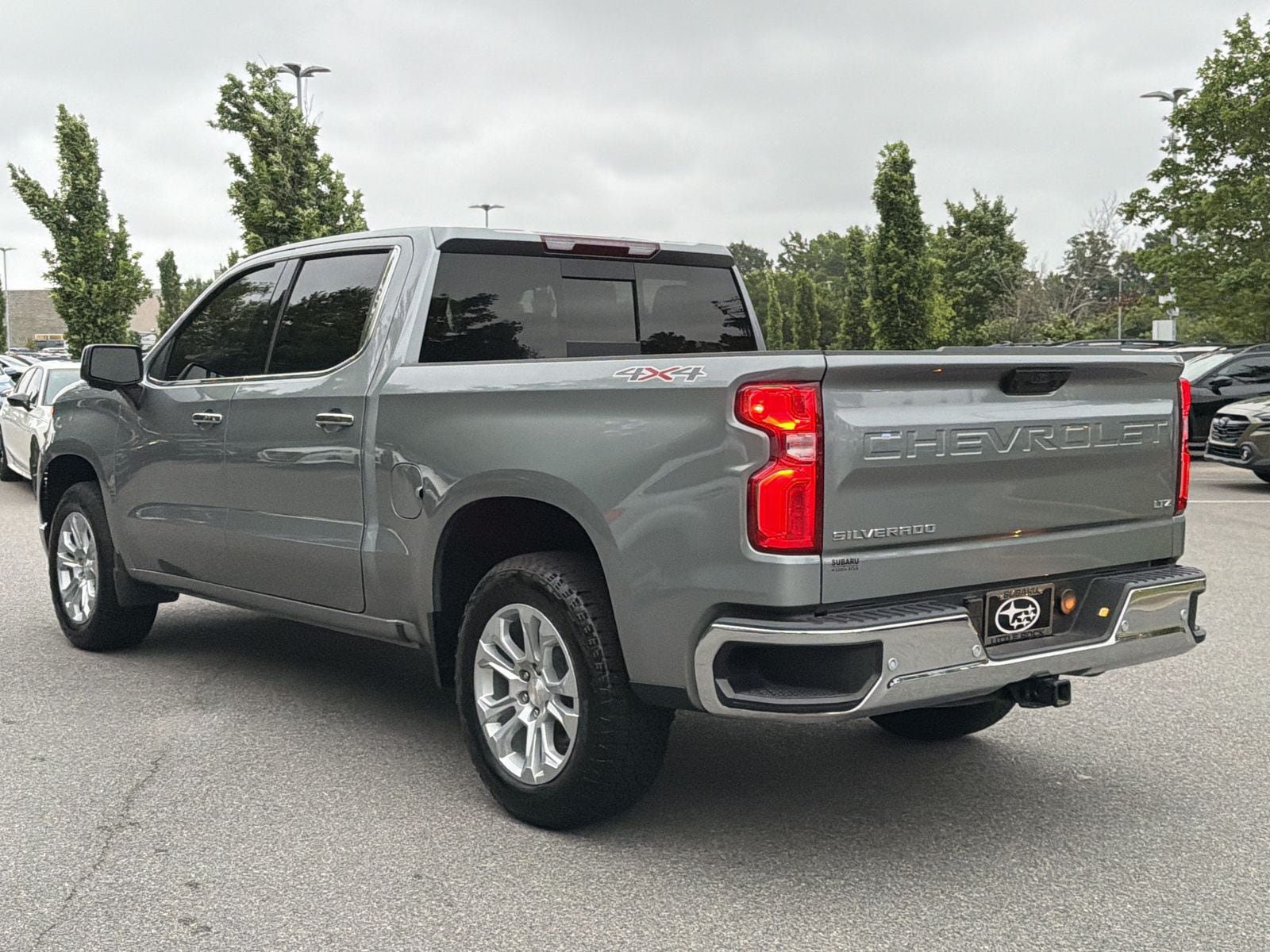 Used 2025 Chevrolet Silverado 1500 LTZ w/ LTZ Convenience Package II AWD/4WD image 5