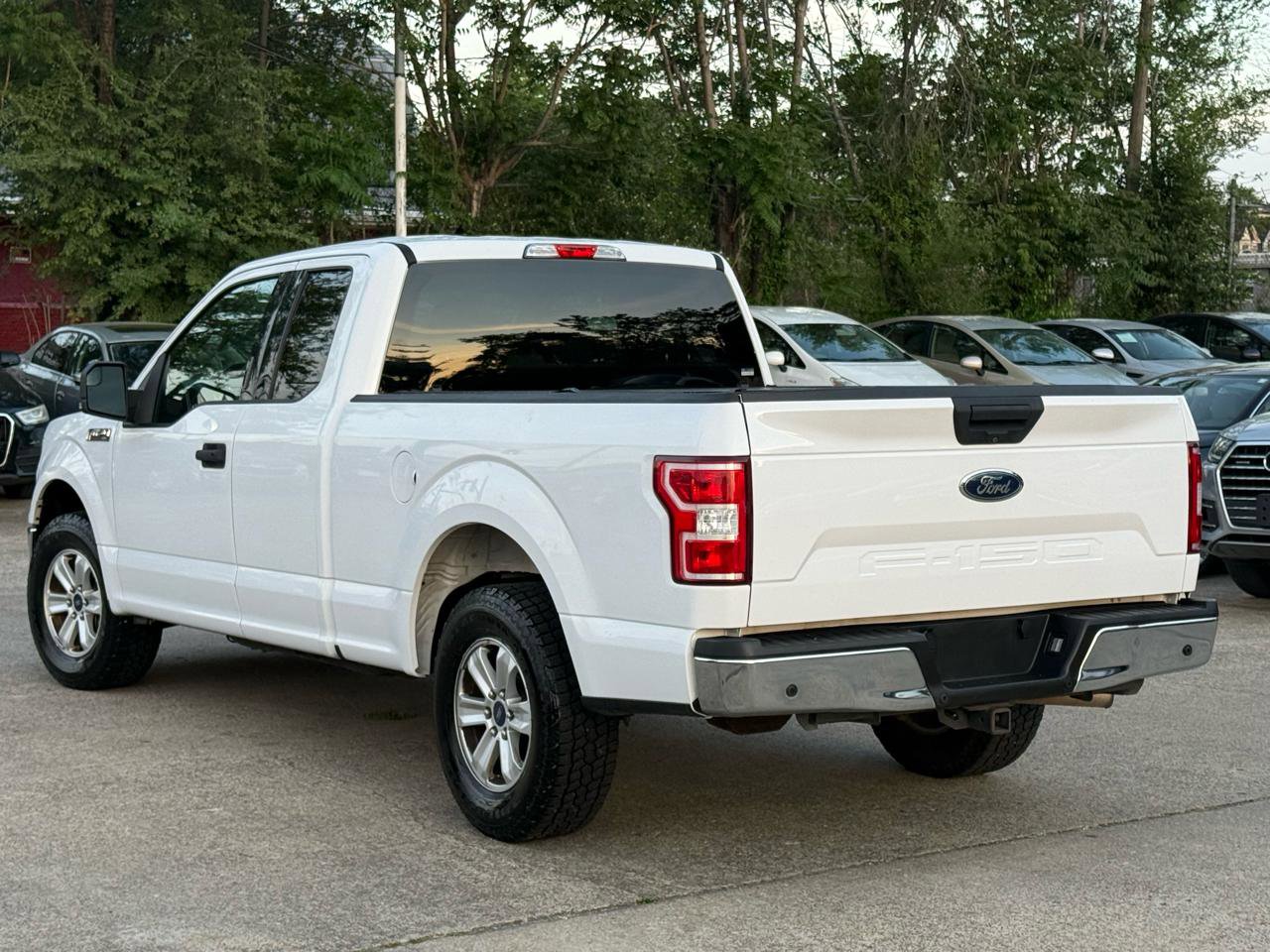 Used 2018 Ford F150 XLT w/ Equipment Group 301A Mid RWD image 3