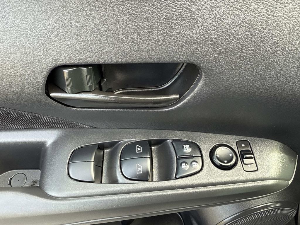 Certified 2024 Nissan Kicks S image 19