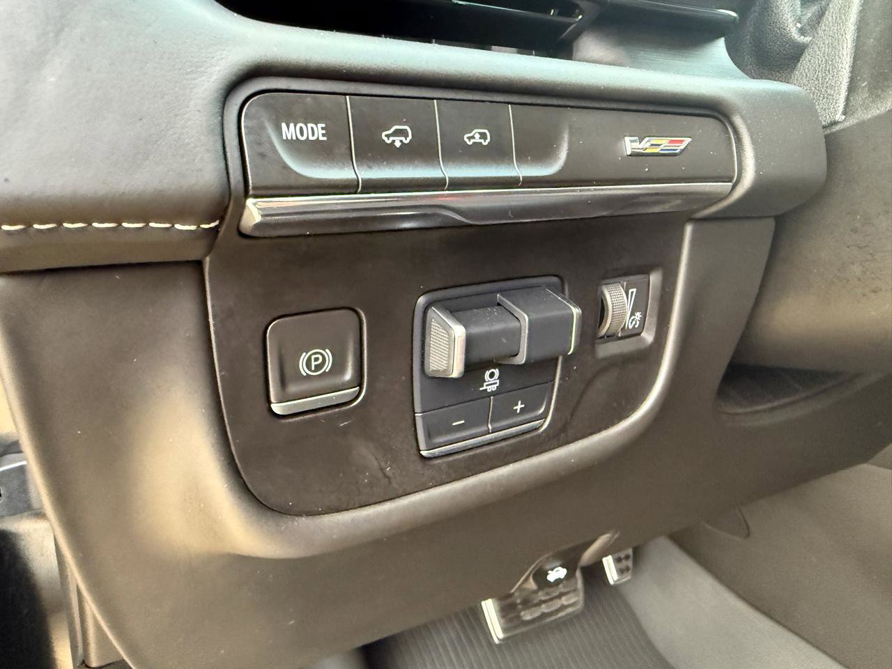 Used 2023 Cadillac Escalade V image 20